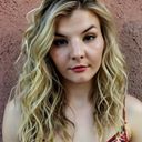 @Ashbnrr author photo 