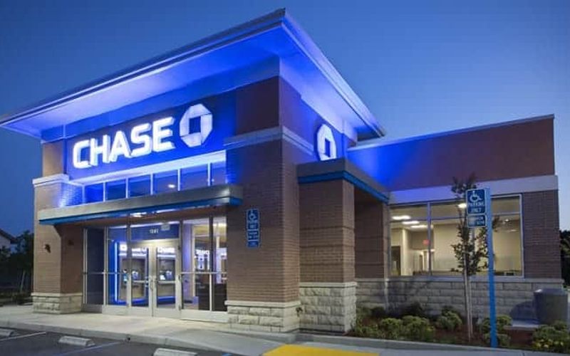 Chase Bank referral and affiliate program 